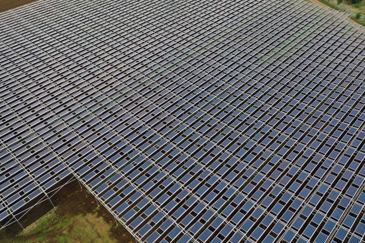 Japonya'nın Elektrik Üretiminde Güneş Enerjisi %10'u Geçti